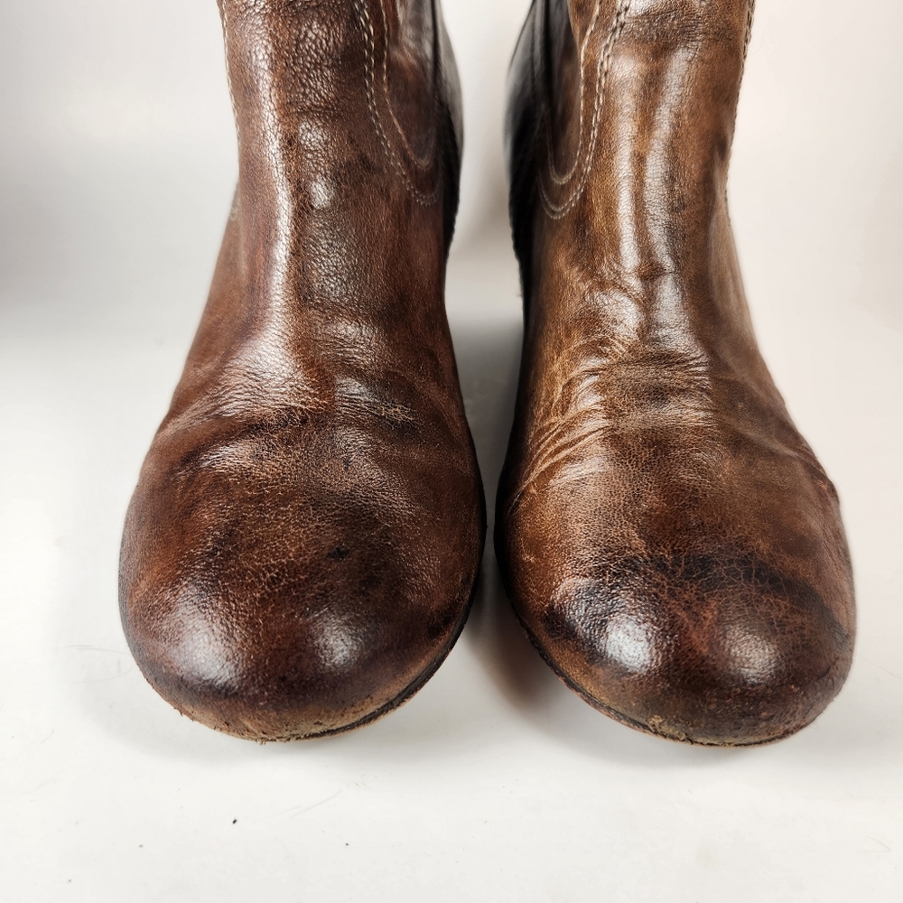 FRYE Women's Carson Wedge Bootie Size 7 Dark Taupe Leather Back Zipper Boho - Picture 13 of 13